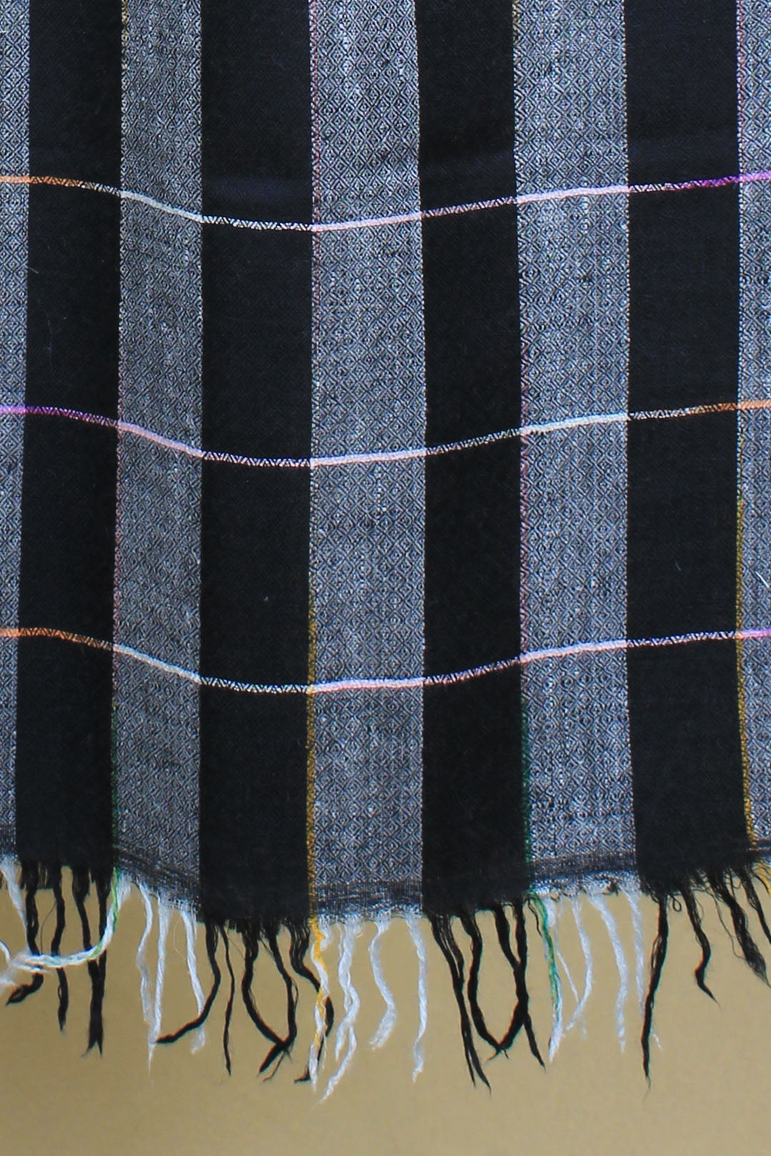 Mawiya Madras Check Cashmere Stole