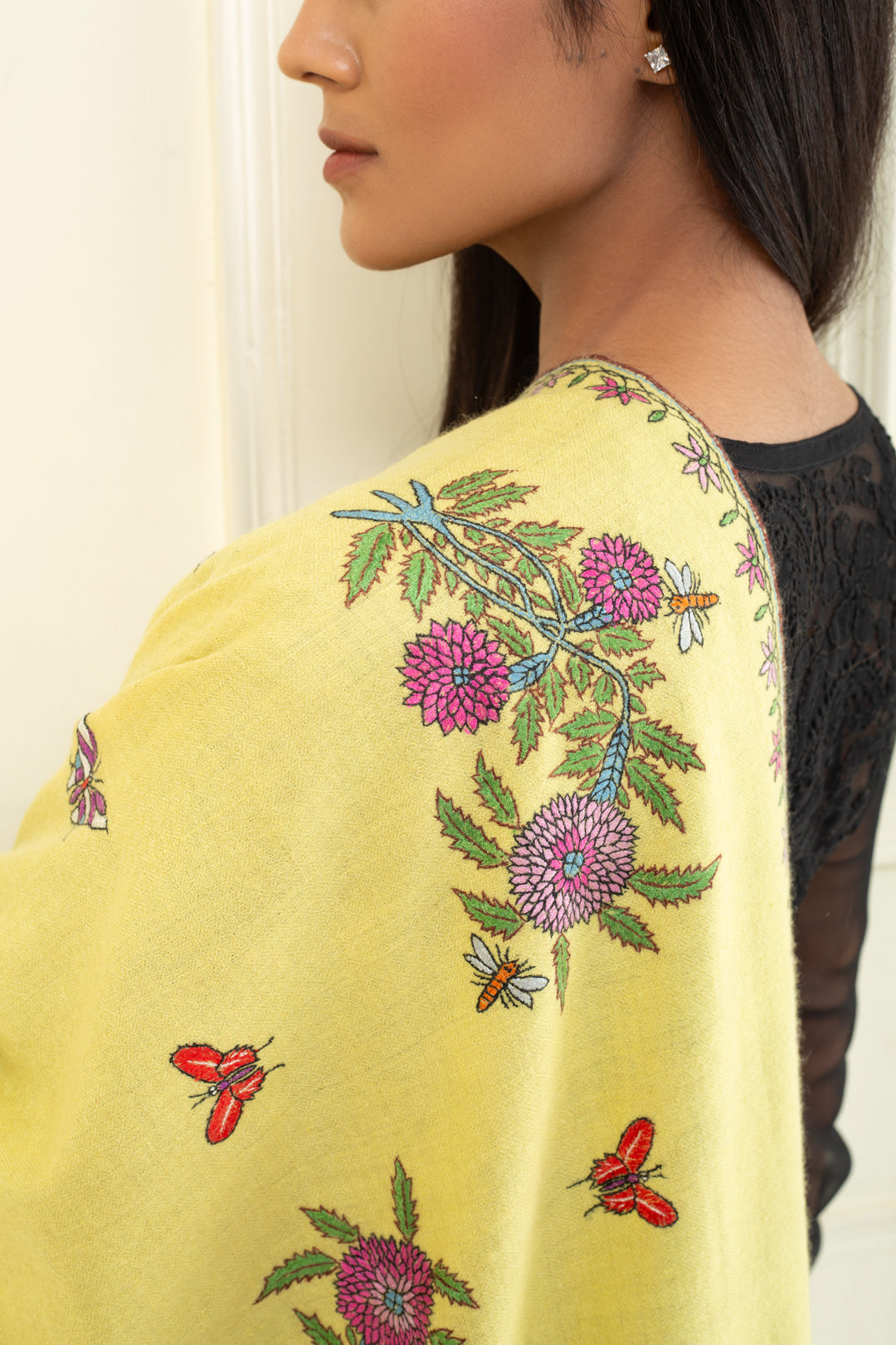 Dreamy Delights Daffodil  Butidar Pashmina Shawl