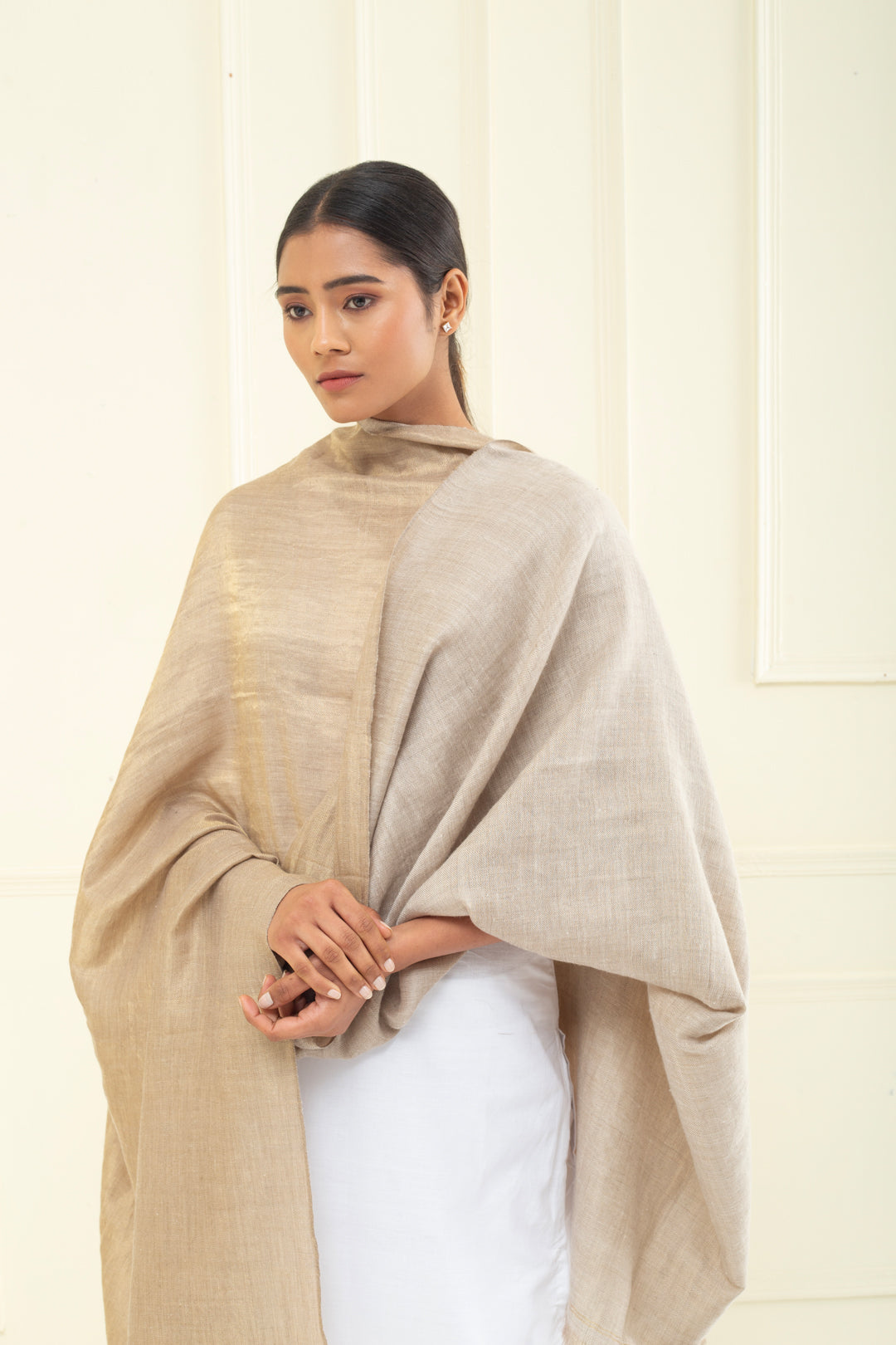 Zarb-e-Kaleem Metallic Reversible Cashmere Shawl