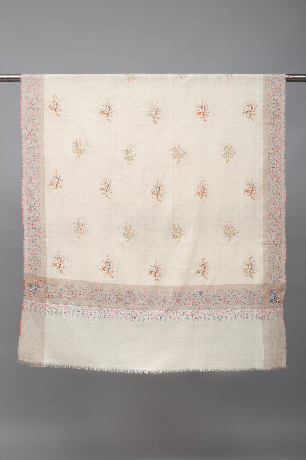 Jahanzeb Butidar Dourdar Ivory Embroidered Shawl