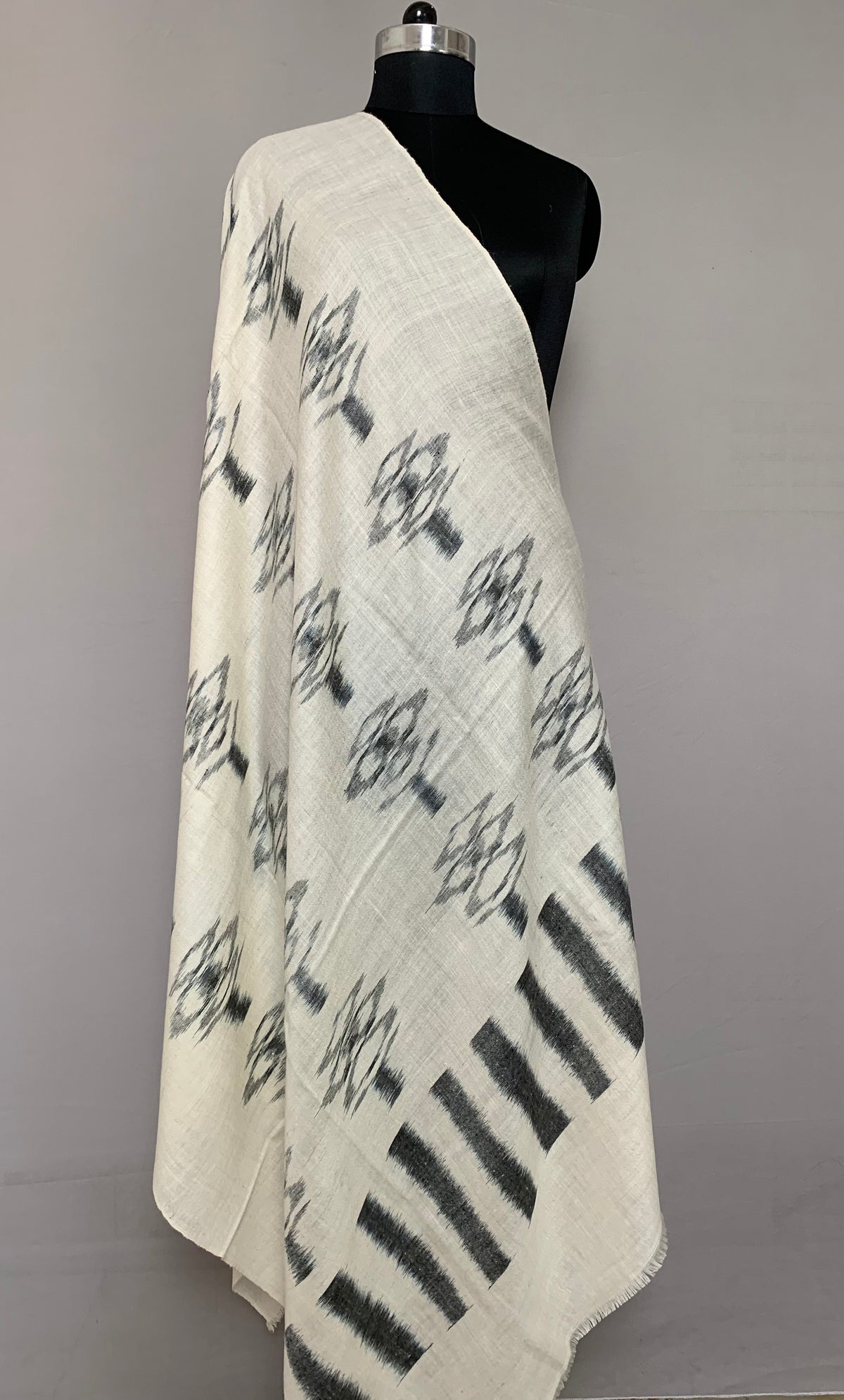 Archie Palmette Ikat Dyed Cashmere Shawl