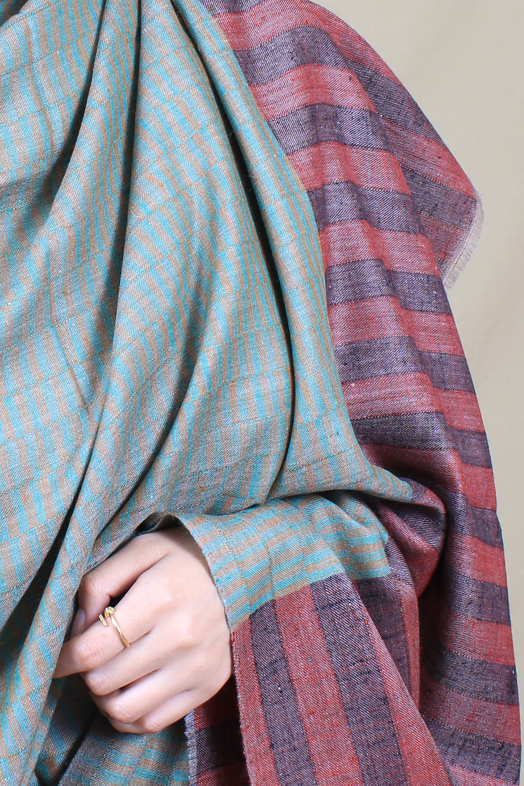 Arubbiyah Paldar Strips Cashmere Shawl