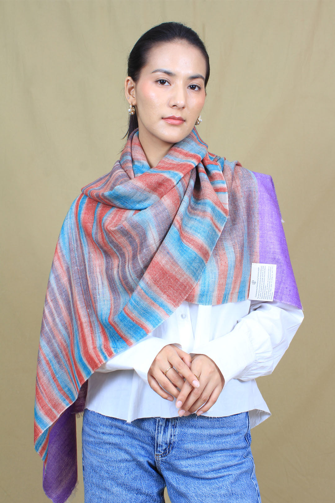 Ishika Ikat Dyed Cashmere Stole