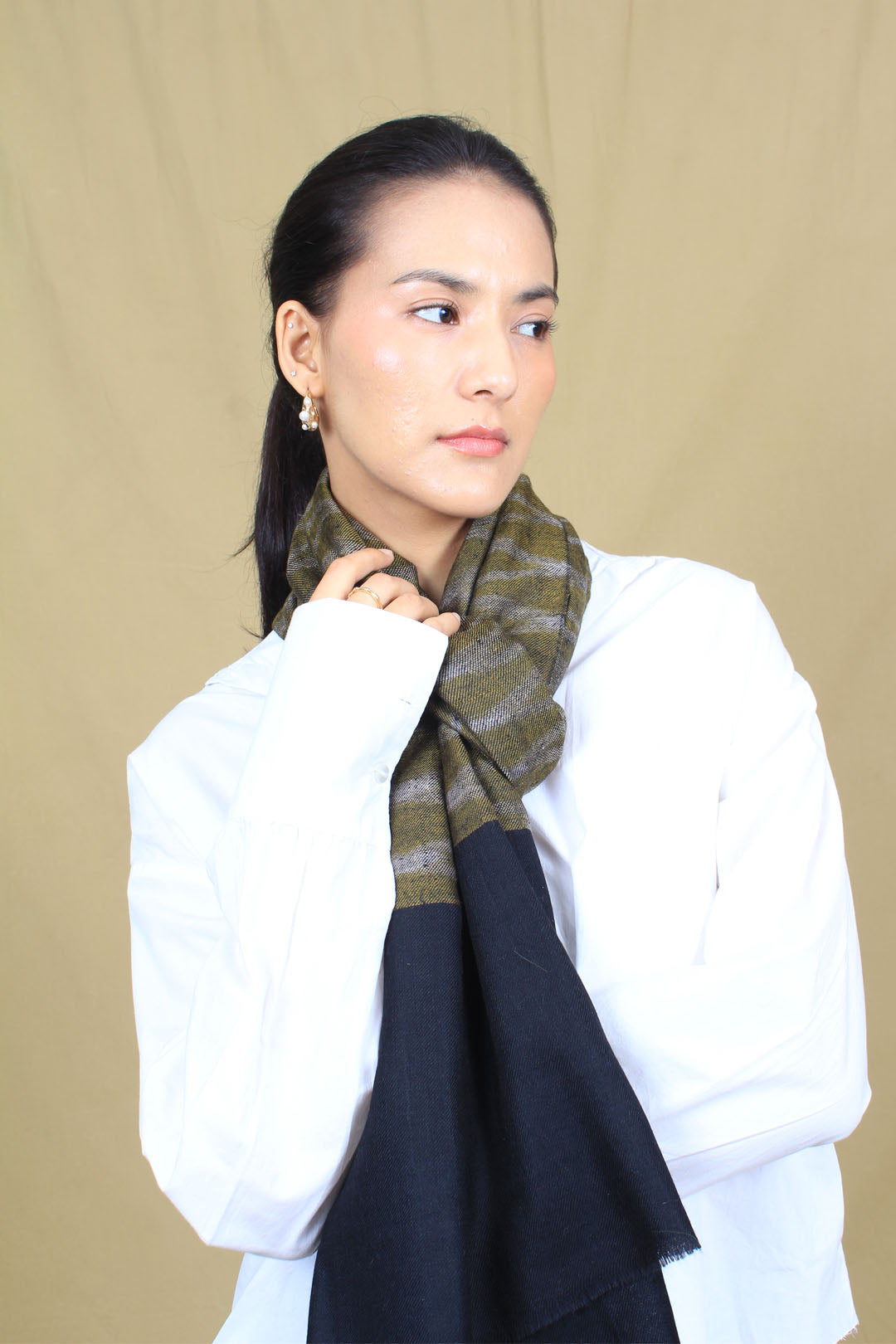 Darsha Ikat Dyed Cashmere Stole