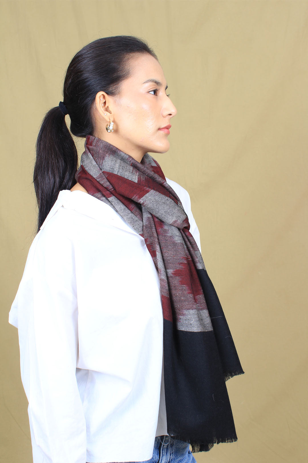 Suhana Buffalo Check Ikat Dyed Cashmere Stole