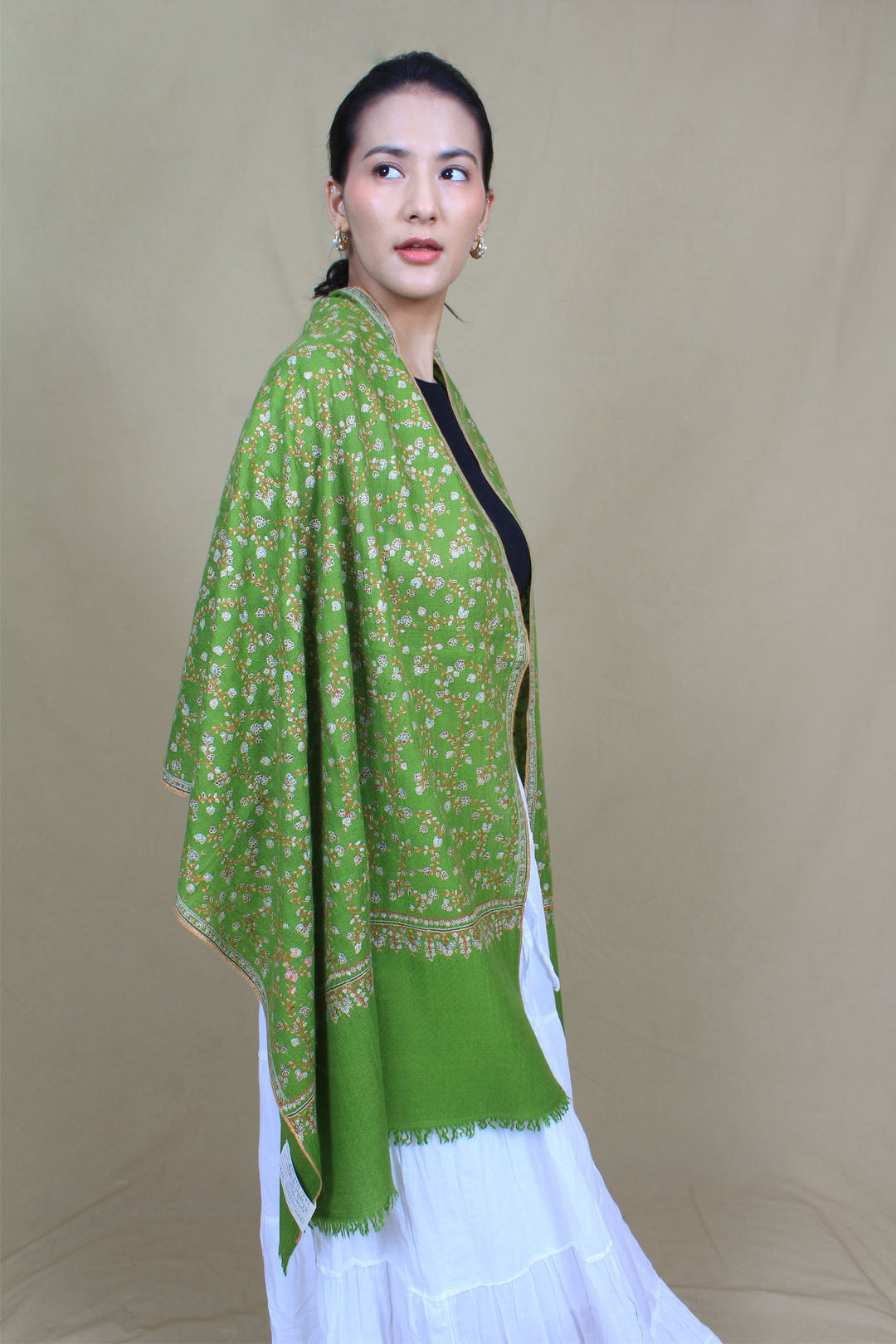 Urooj Slimy Green Sozni Jaali Embroidered Pashmina stole