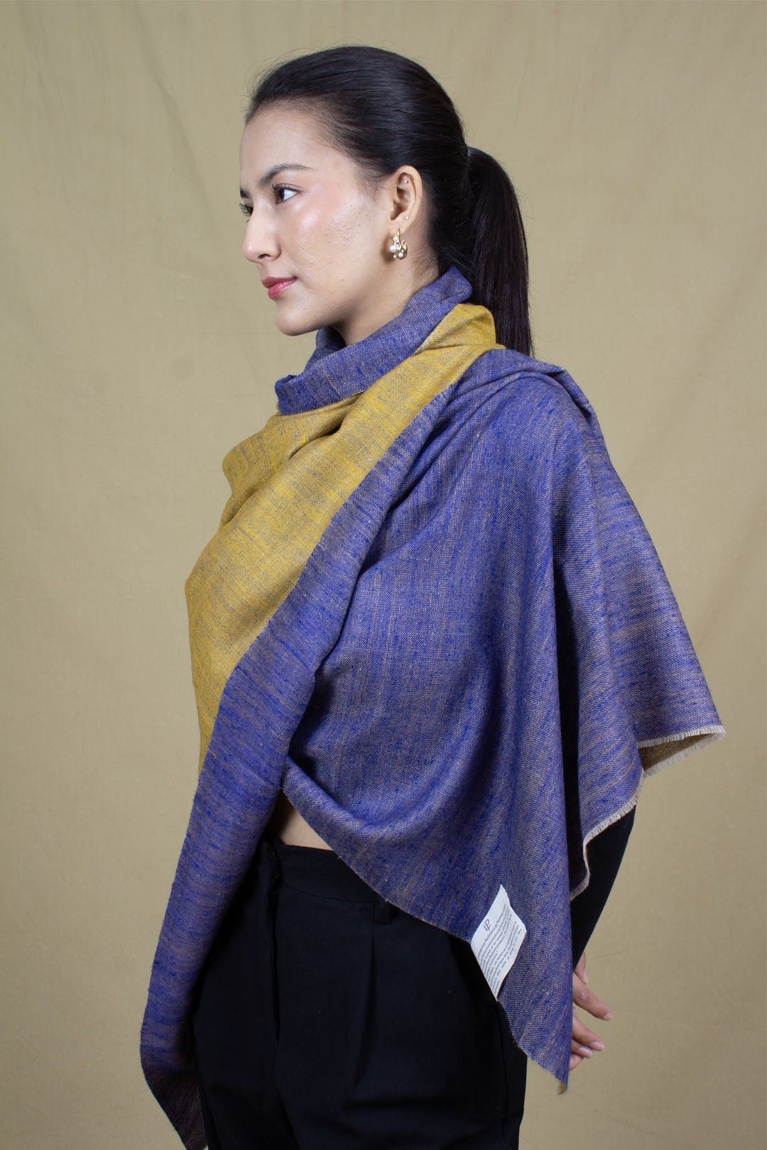 Zarnain Reversible Cashmere Stole