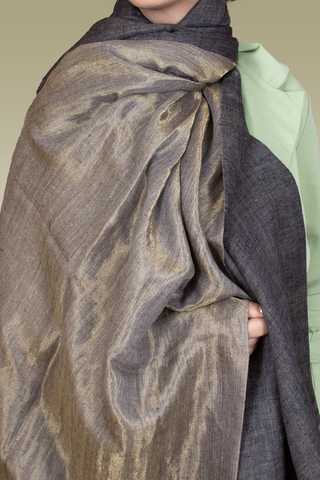 Pantone Metallic Reversible Zari Cashmere shawl