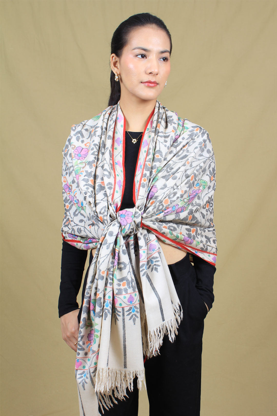 Alzira Arcadia White Jamavar Pashmina Shawl